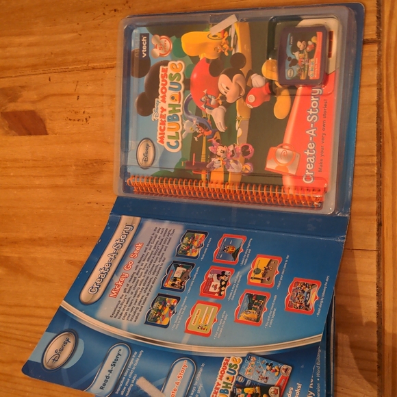 New in Box 2Set  VTech Disney Create-A-Story Packs, "Finding Nemo/ MM Clubhouse" - Picture 5 of 5
